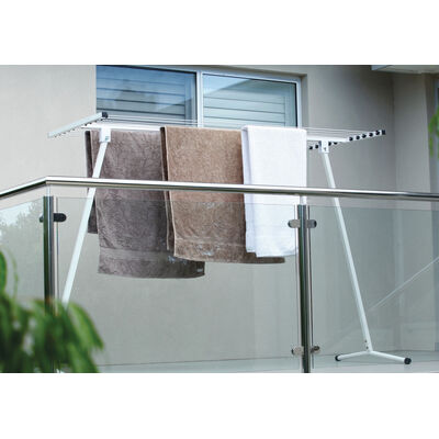 The Best Clothes Airer: Wall-Mounted or Freestanding?
